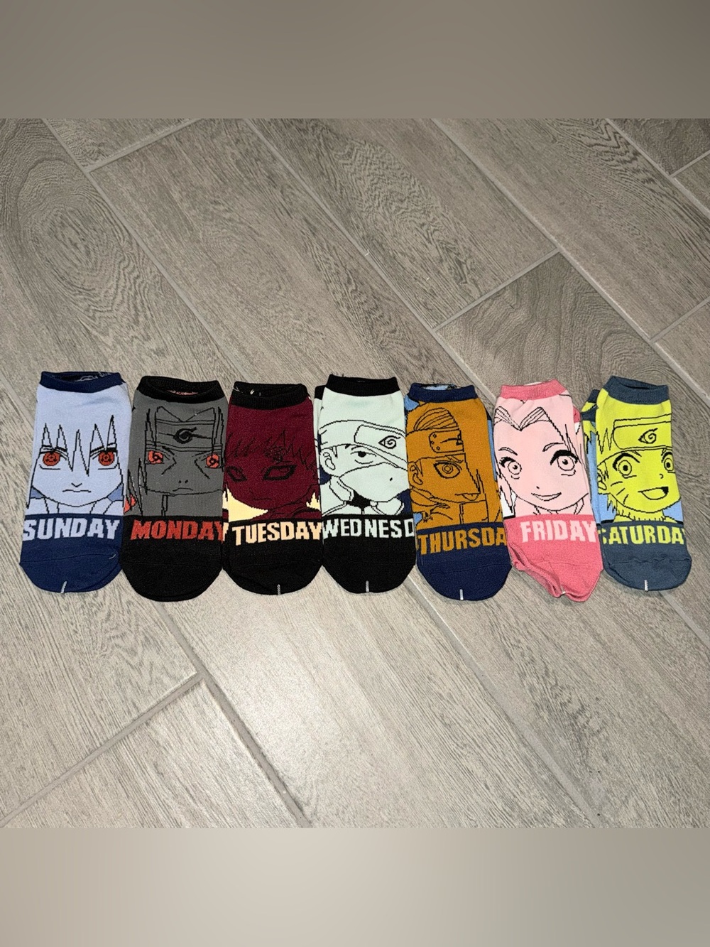 Naruto Shippuden Color Block Characters Days of Week 7 Pack Ankle Socks